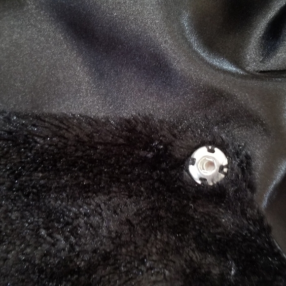 Girls Faux Fur Vest by Heidi Klum - Picture 4 of 4